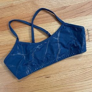 Sz Medium Beyond Yoga Sports Bra